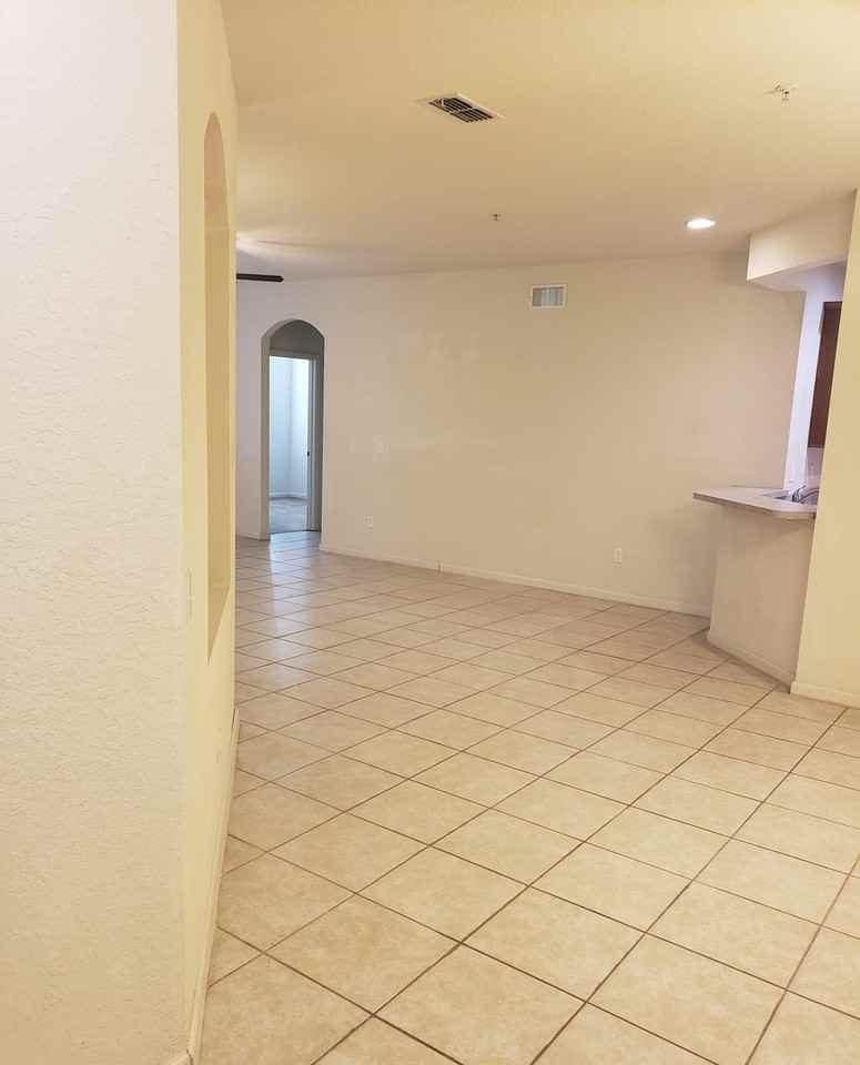 3331 Whitestone Cir - Photo 5 of 12