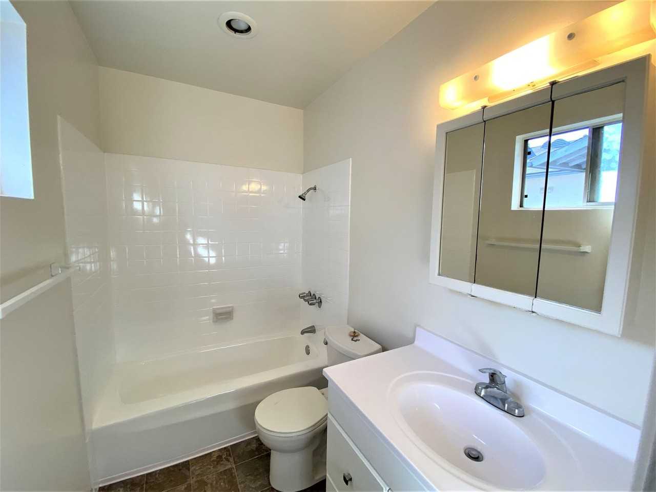 336 Claydelle Ave #10 - Photo 7 of 11