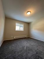 featured image of 921 4th St S #4