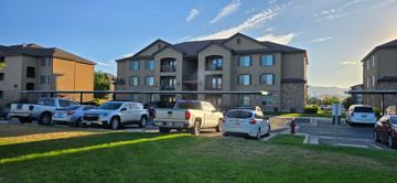 featured image of 68 S Willow Circle Loop