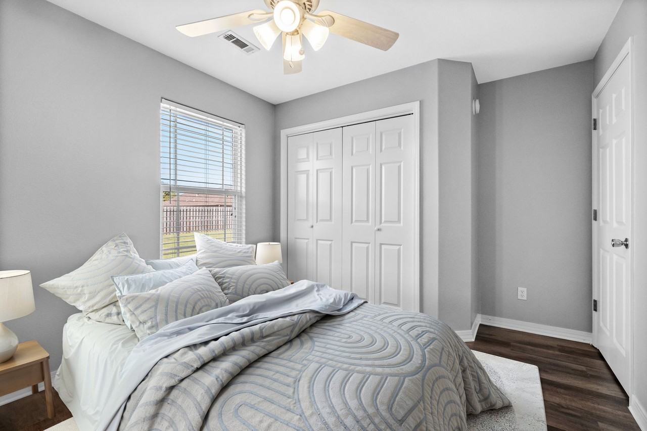 321 Coopers Farm Rd - Photo 5 of 33