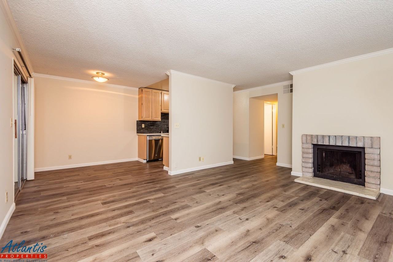 247 N Capitol Ave #193 - Photo 2 of 14