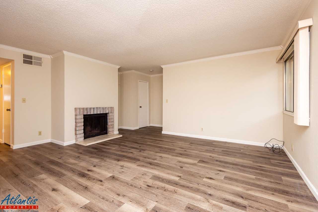 247 N Capitol Ave #193 - Photo 3 of 14