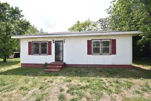 1527 Mcarthur Rd - Photo 1 of 1