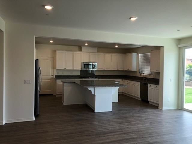 30153 Bristol Gate Ln - Photo 4 of 20