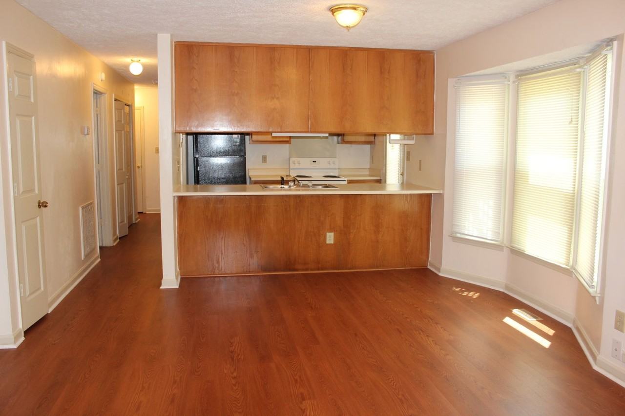 916 Glen Reilly Dr - Photo 3 of 18