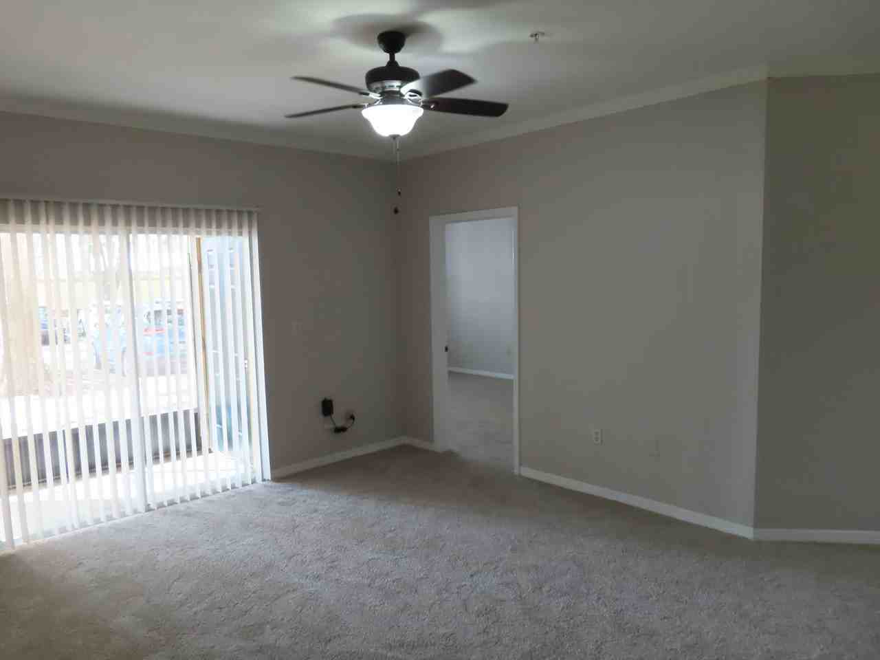 5608 Pinnacle Heights Cir #109 - Photo 3 of 17