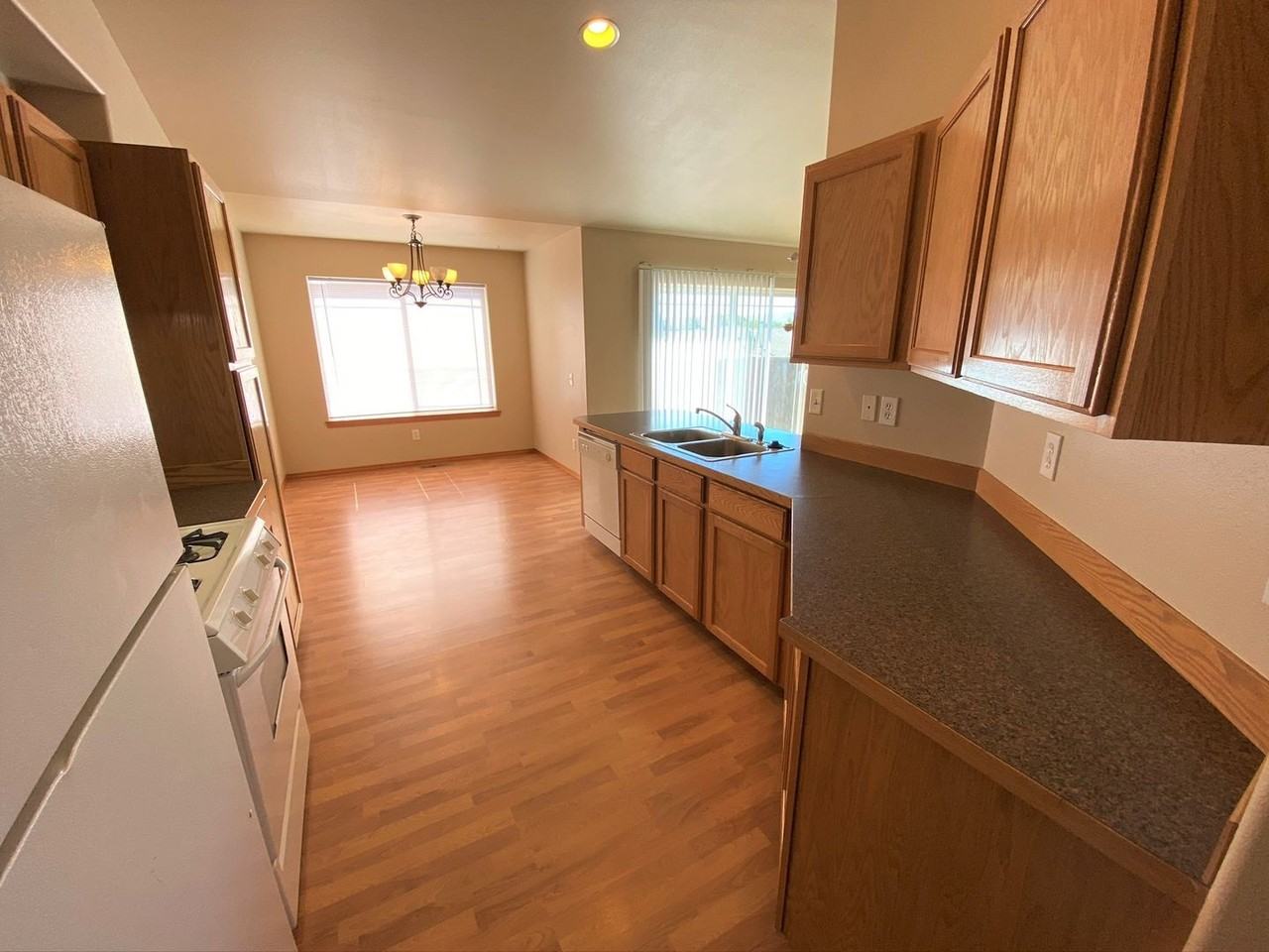 602 E Country Side Ave - Photo 6 of 26