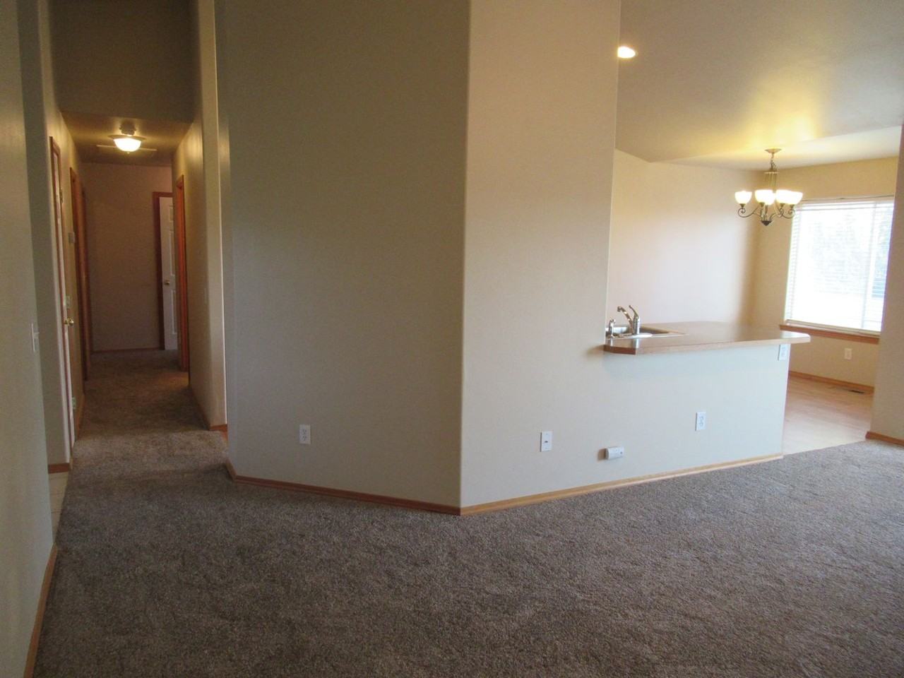 602 E Country Side Ave - Photo 7 of 26