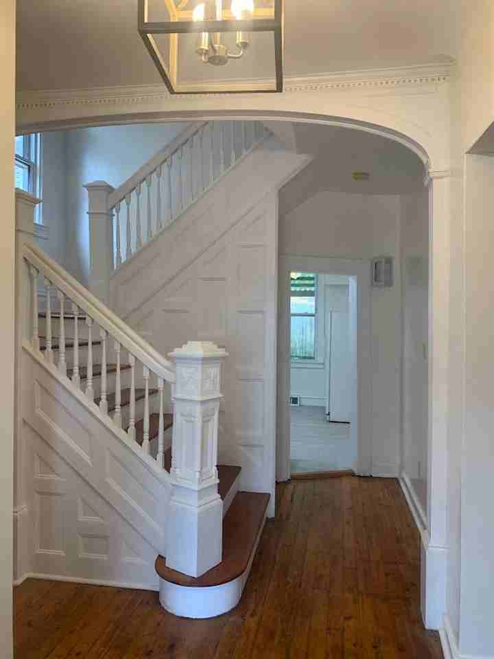 5924 Elwood St - Photo 2 of 39