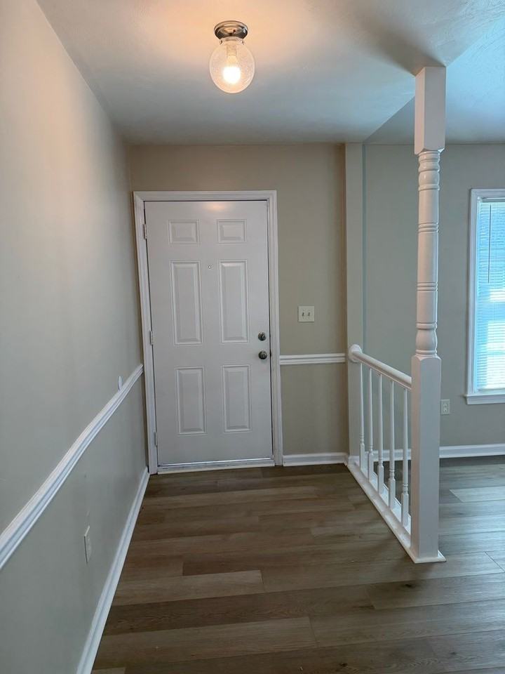 1629 Sword Dancer Dr - Photo 2 of 14