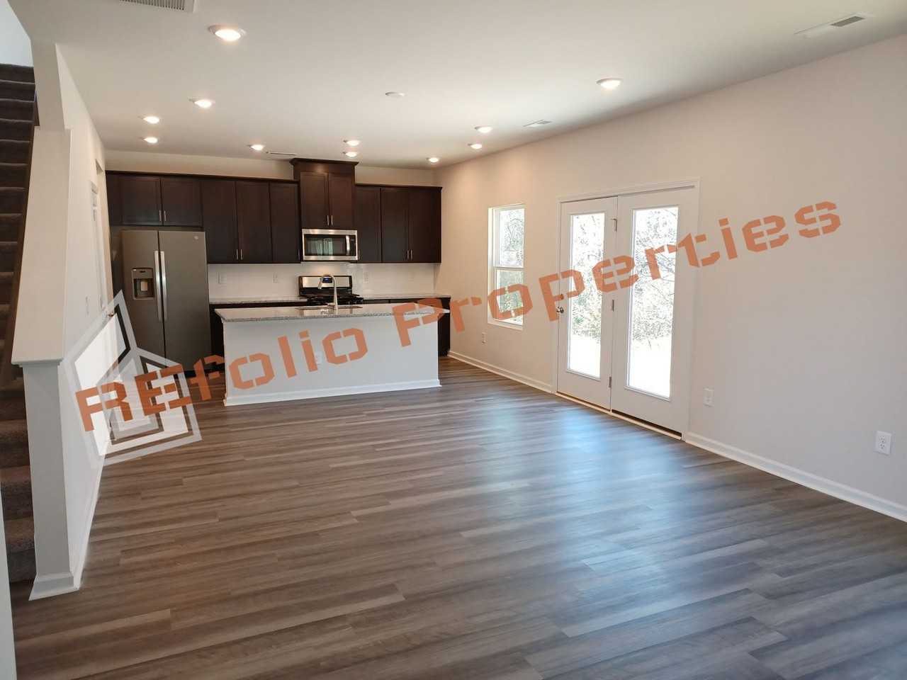 7131 Stratified Ct - Photo 7 of 30