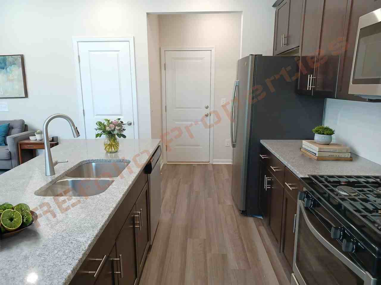 7131 Stratified Ct - Photo 7 of 29