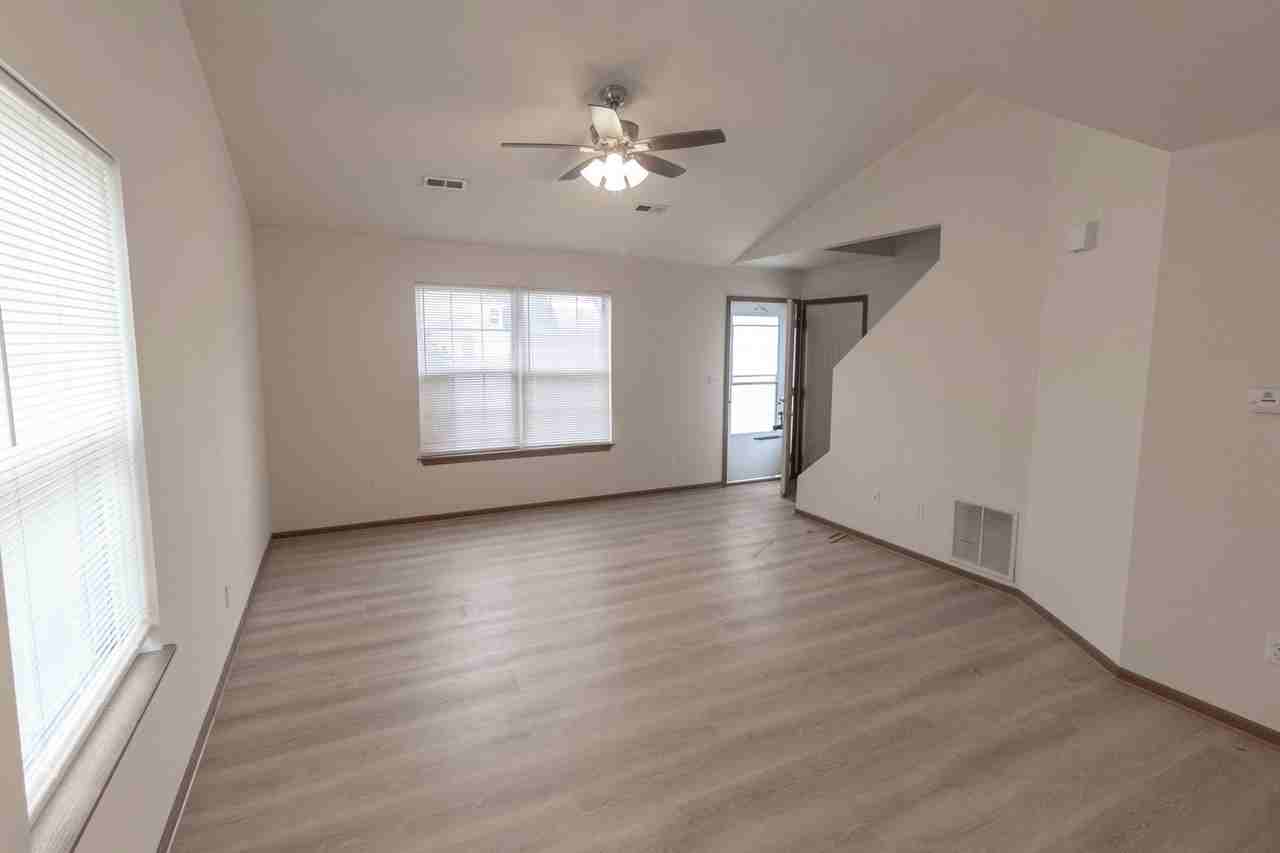 1627 Bold Ruler Ct - Photo 4 of 27