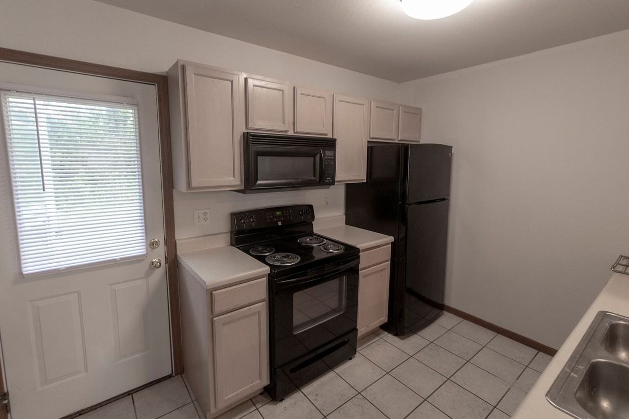 1627 Bold Ruler Ct - Photo 6 of 27