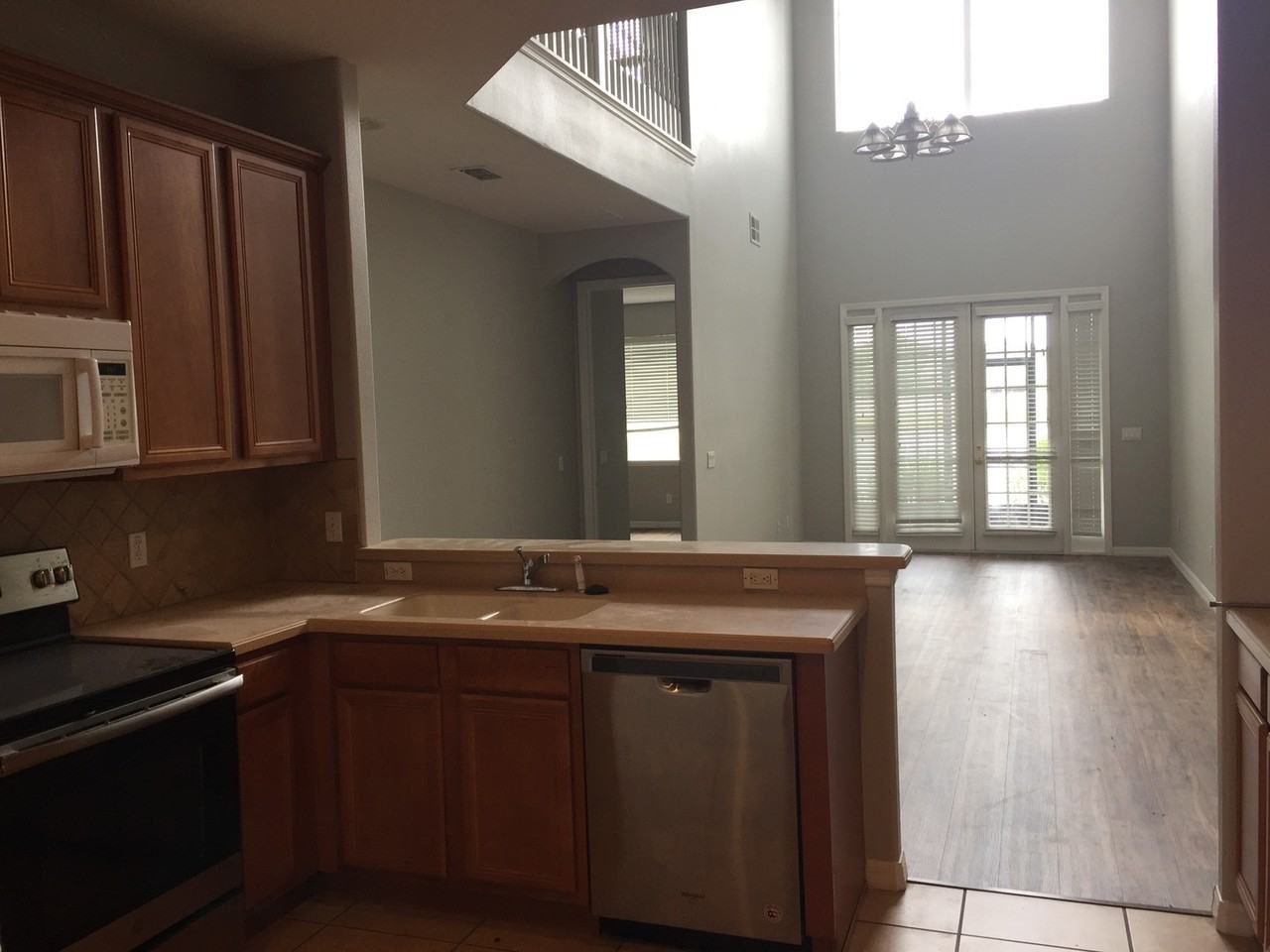 2371 Chatham Place Dr - Photo 3 of 13