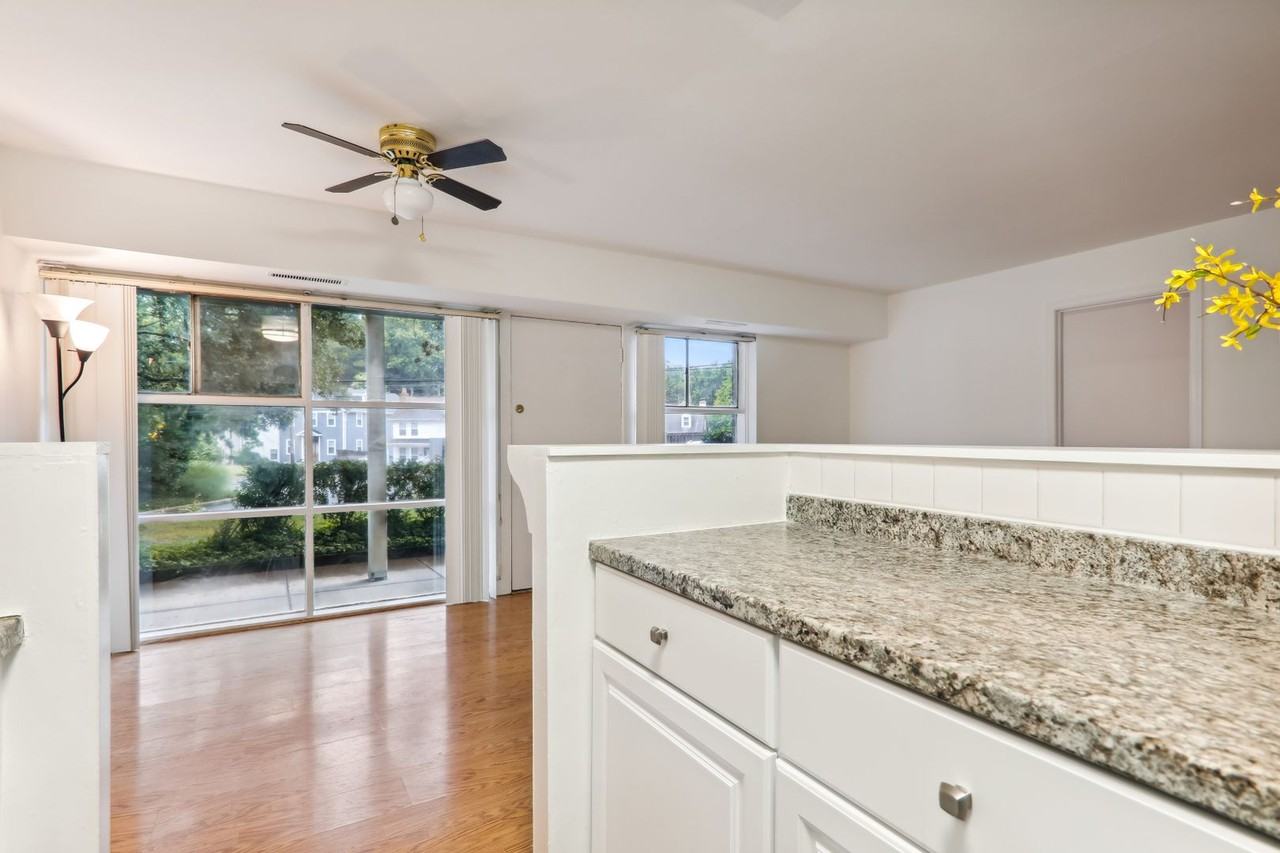 3411 University Blvd W - Photo 6 of 24