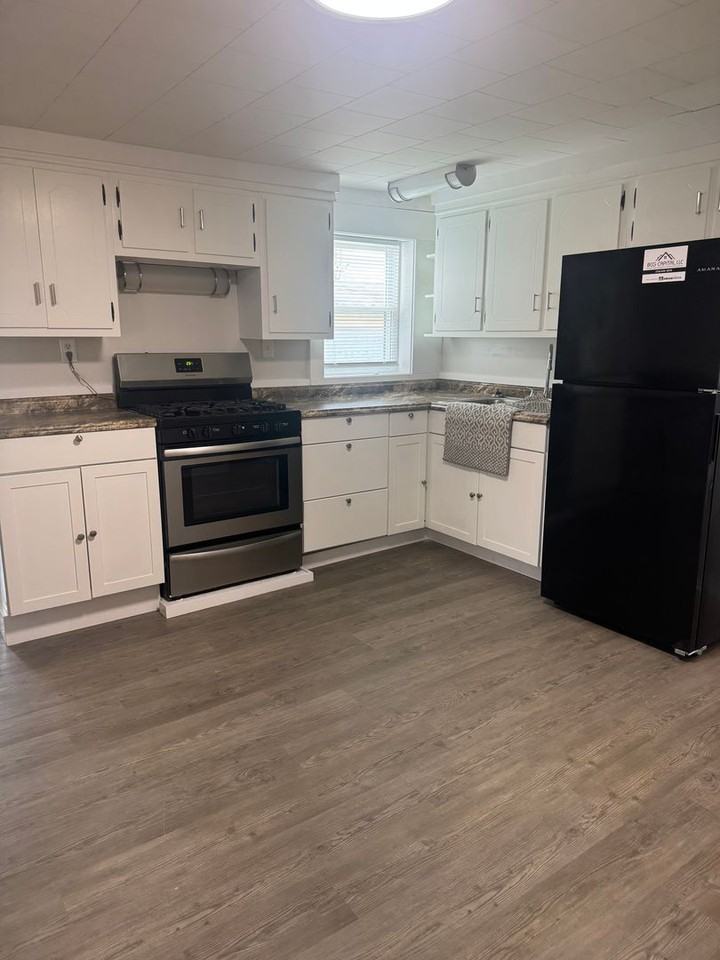 427 E Horton St - Photo 2 of 8