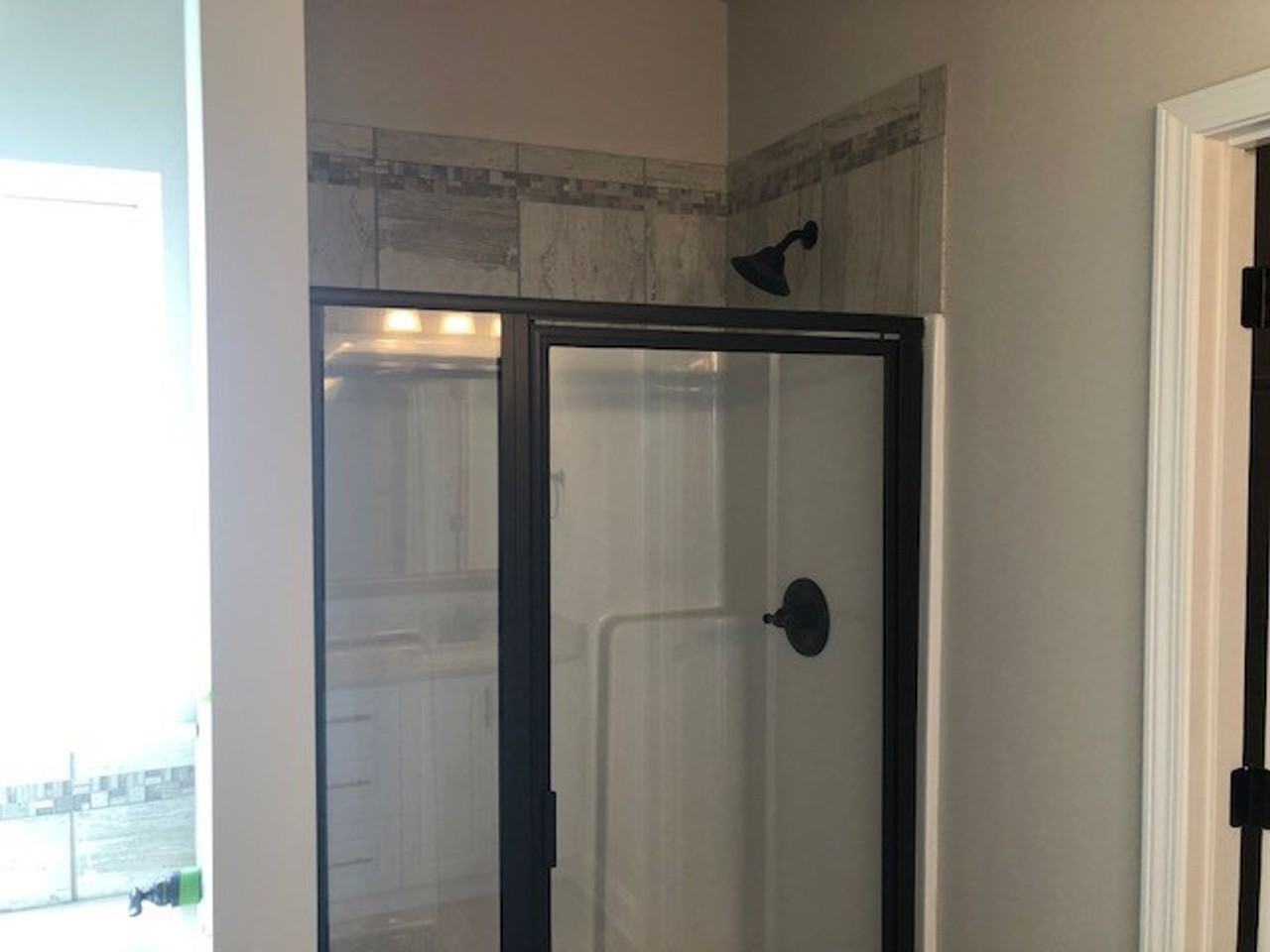 103 Chancellor Ct - Photo 7 of 14