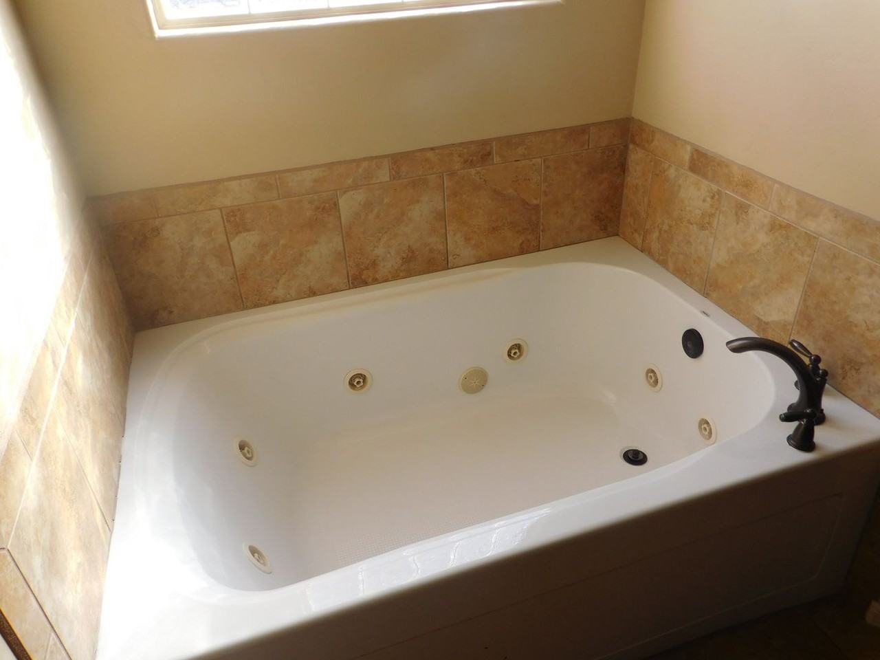 4752 Prentice Pl - Photo 4 of 26