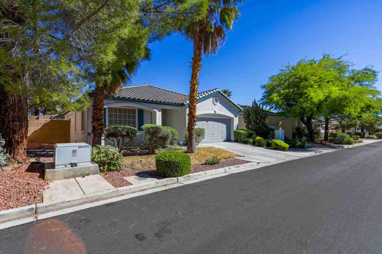 10326 Queens Church Ave - Photo 2 of 36