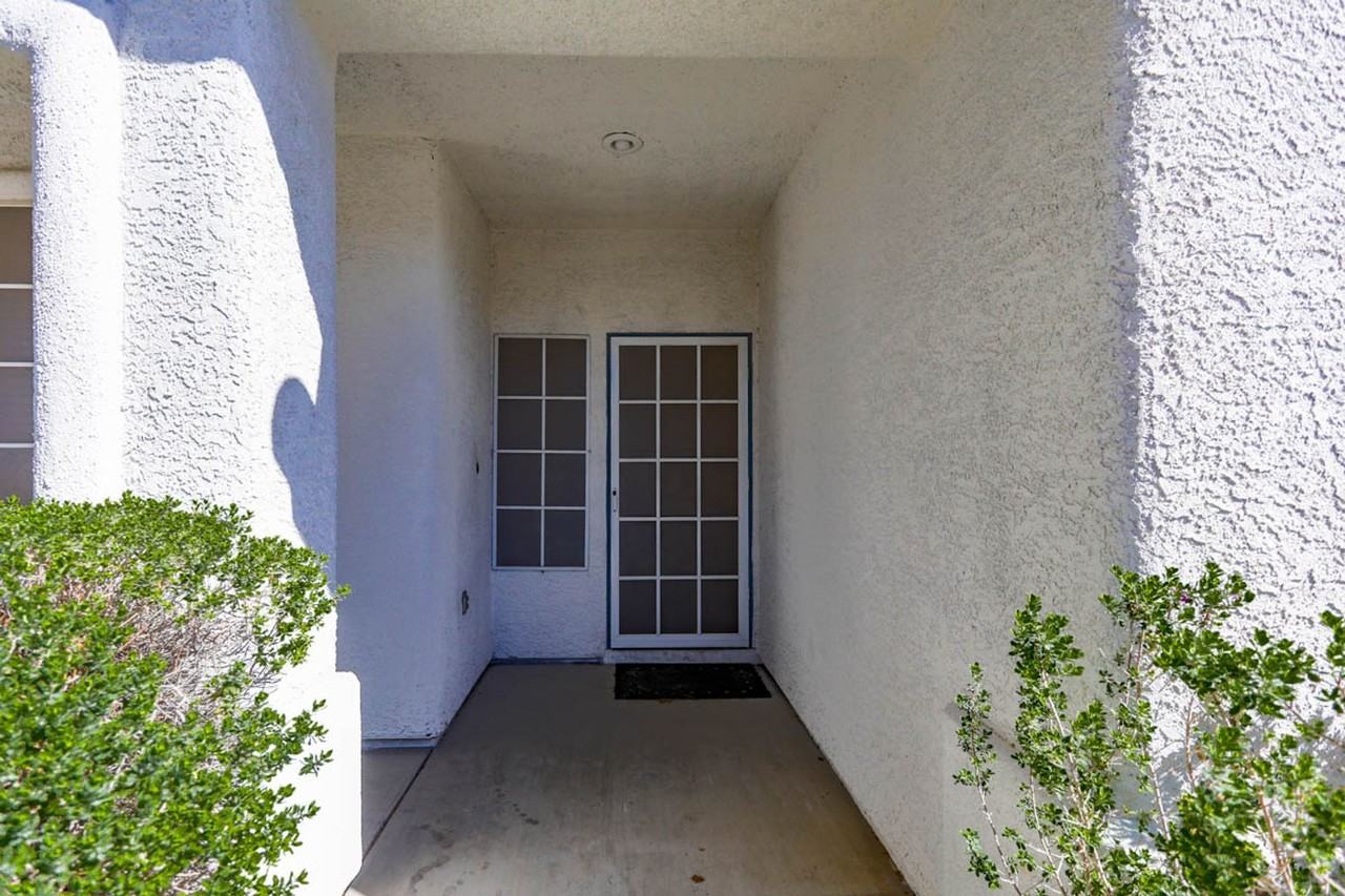 10326 Queens Church Ave - Photo 5 of 36