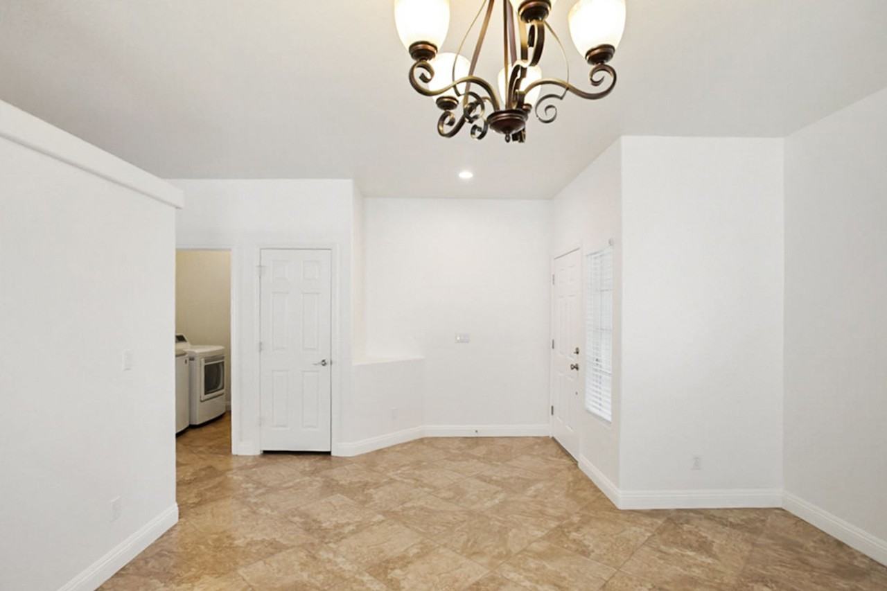 10326 Queens Church Ave - Photo 7 of 36