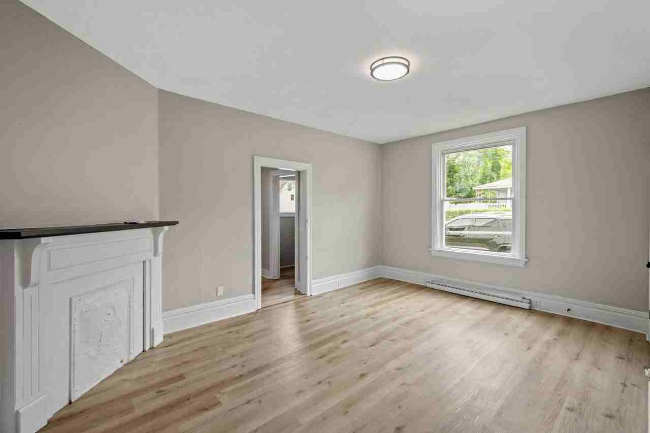 1319 Hays St - Photo 3 of 21