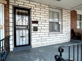 featured image of 5753 N Beechwood St