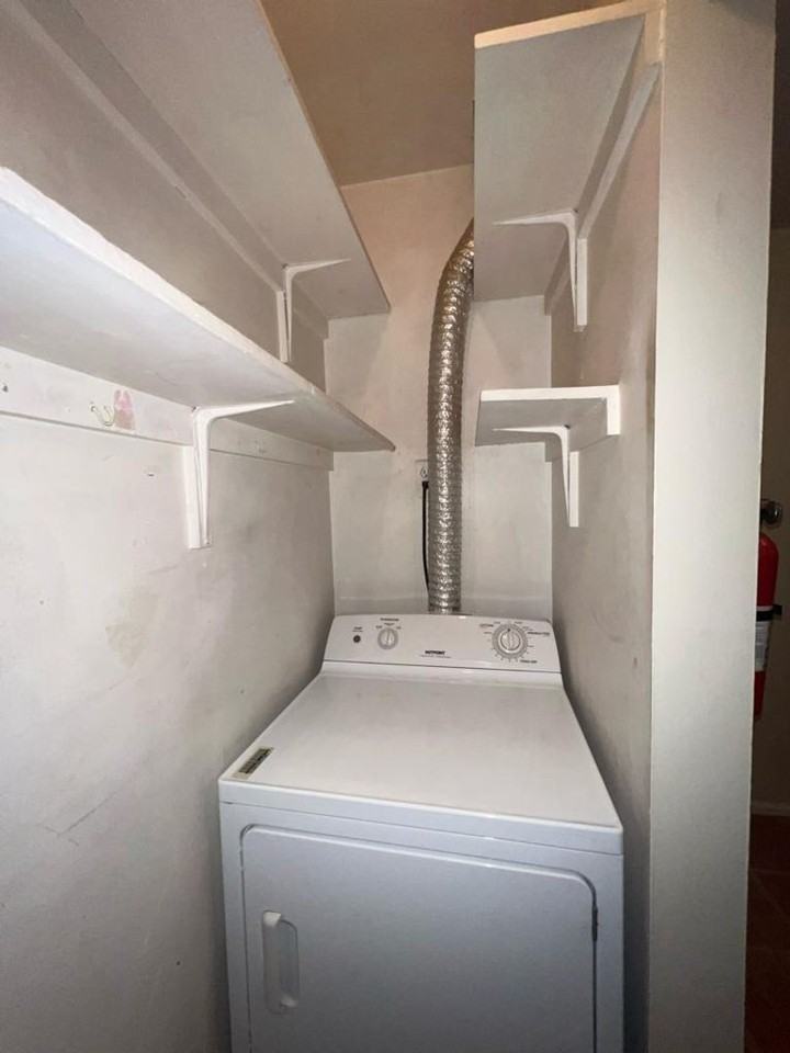 25 Wyndham Pl - Photo 6 of 24