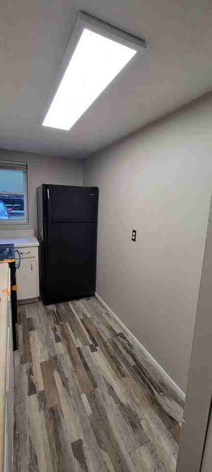 8725 N 48th St - Photo 6 of 20