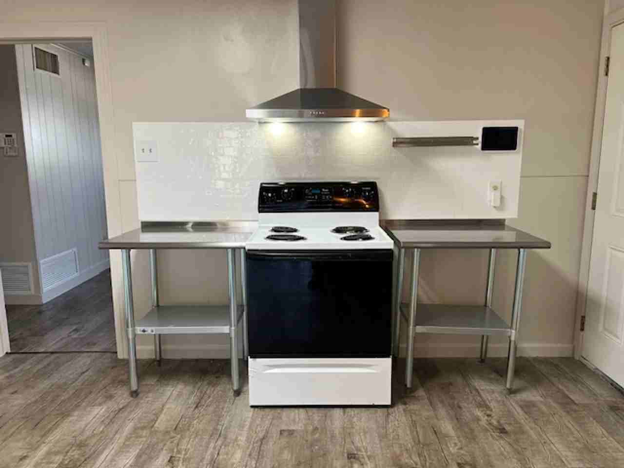 1733 Palm St - Photo 7 of 21