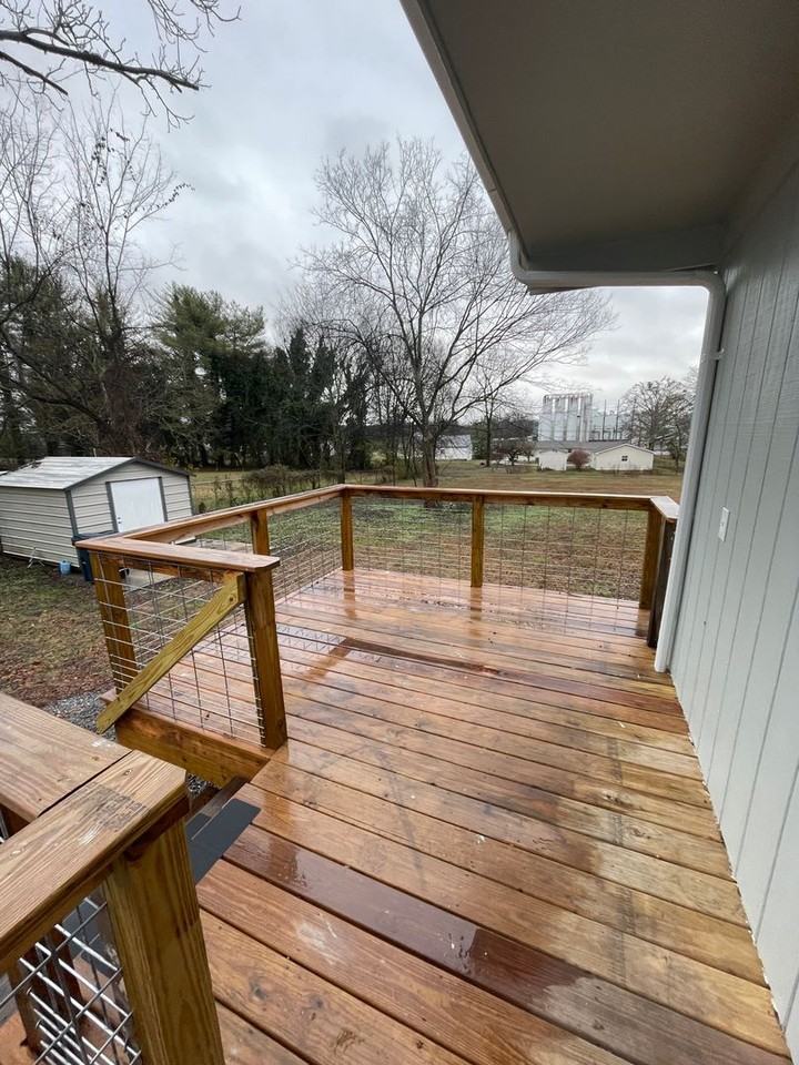 217 Longwood St - Photo 2 of 24