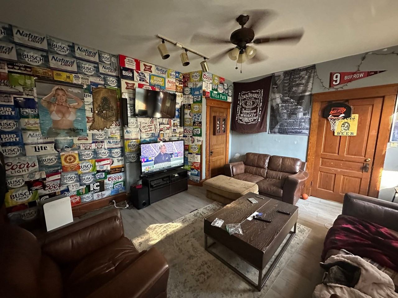 2317 Flora St - Photo 3 of 21