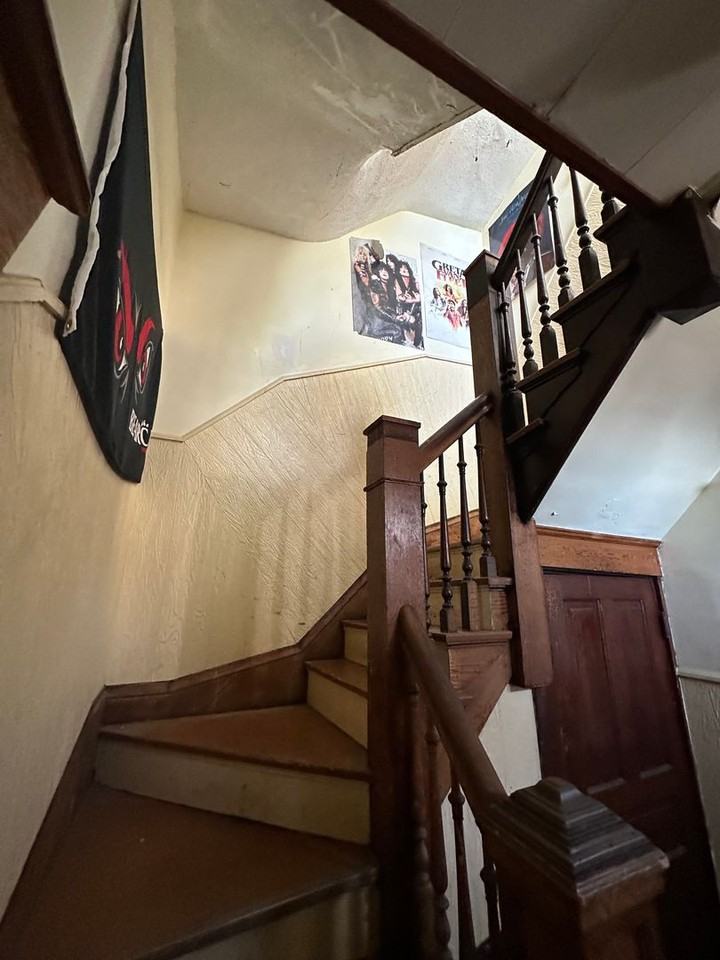 2317 Flora St - Photo 7 of 21