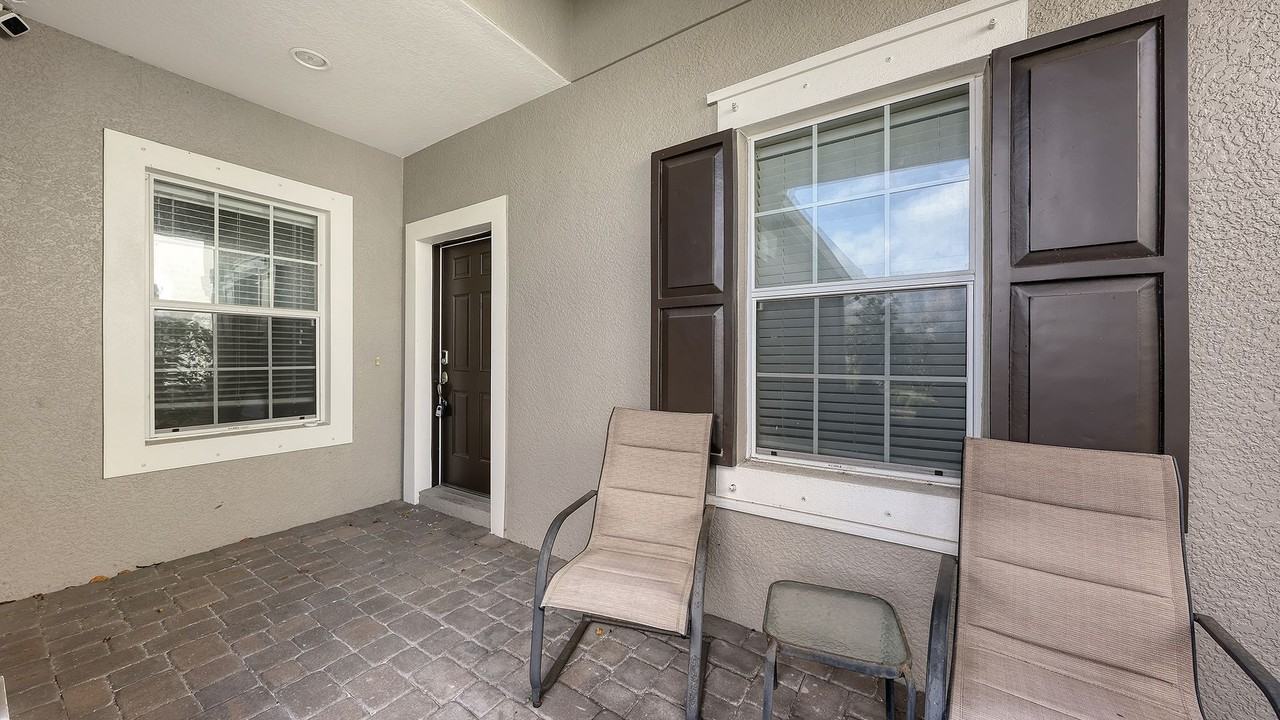 4904 Maymont Park Cir - Photo 4 of 50