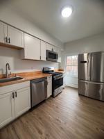 featured image of 160 N Miller St