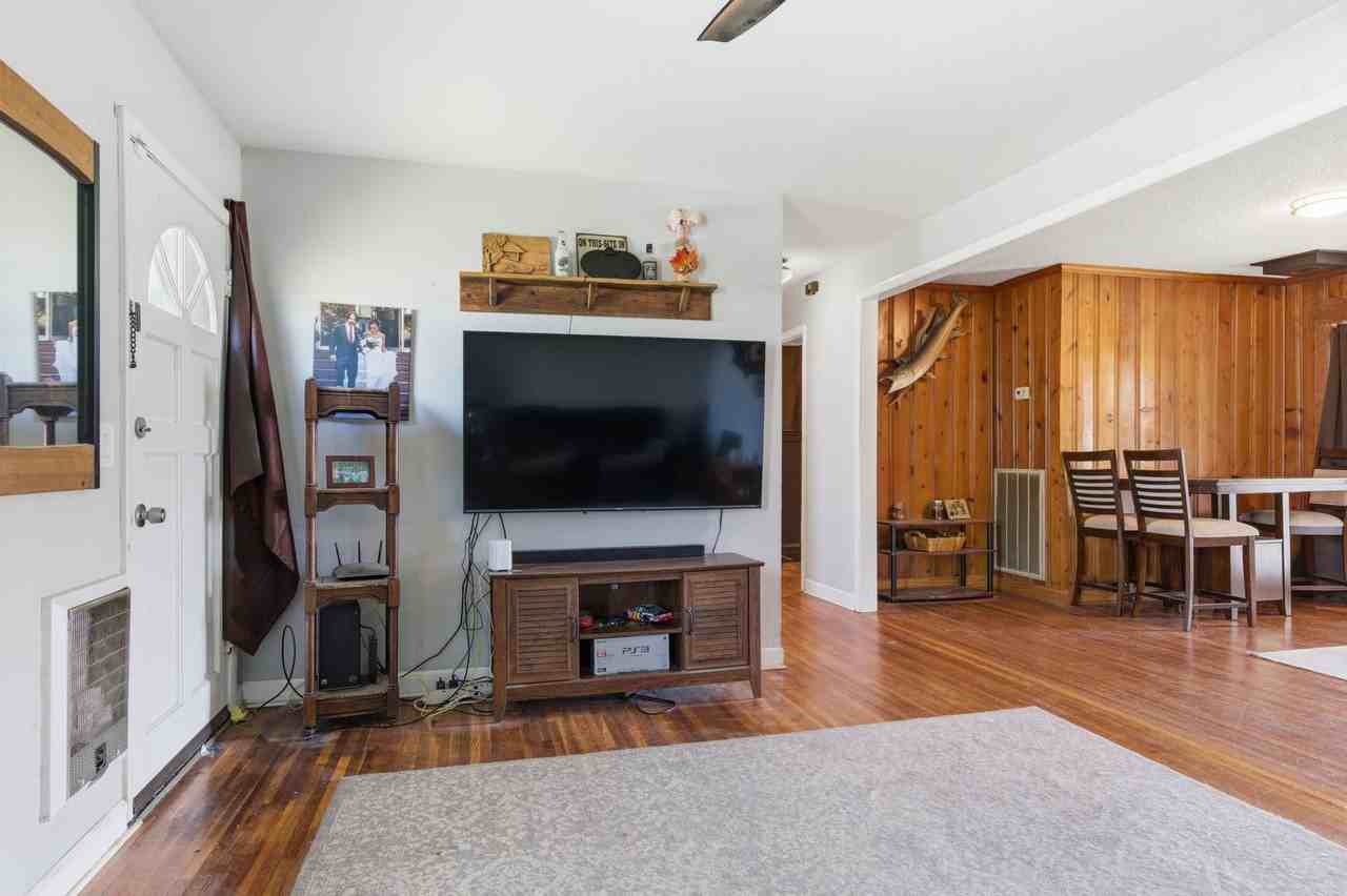 101 Claudia Dr - Photo 7 of 26