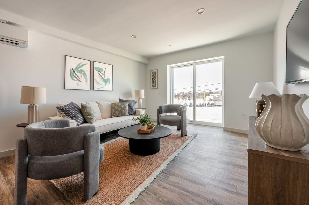 91 Veterans Rd #416 - Photo 5 of 9