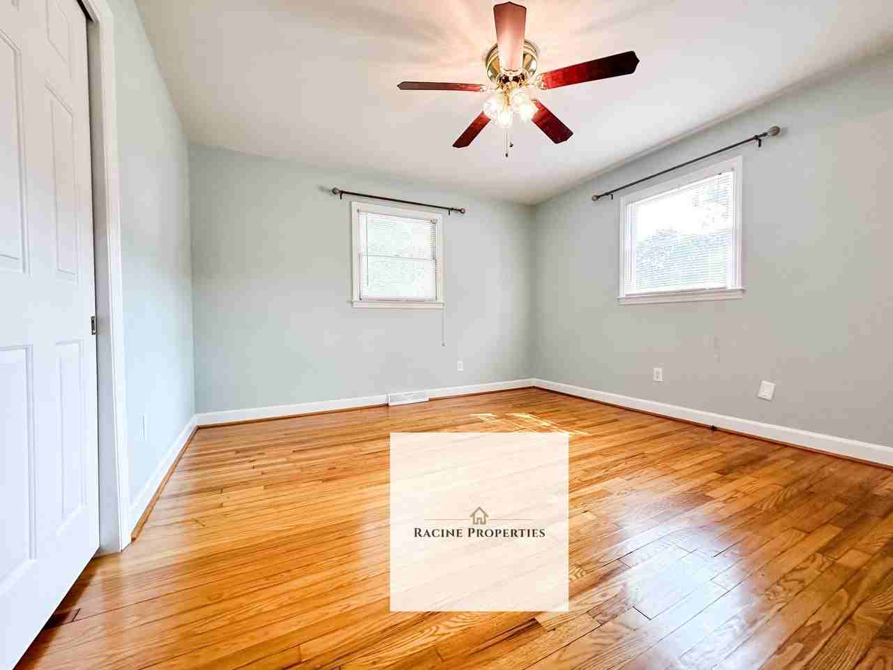 125 Hartsville Dr - Photo 7 of 21