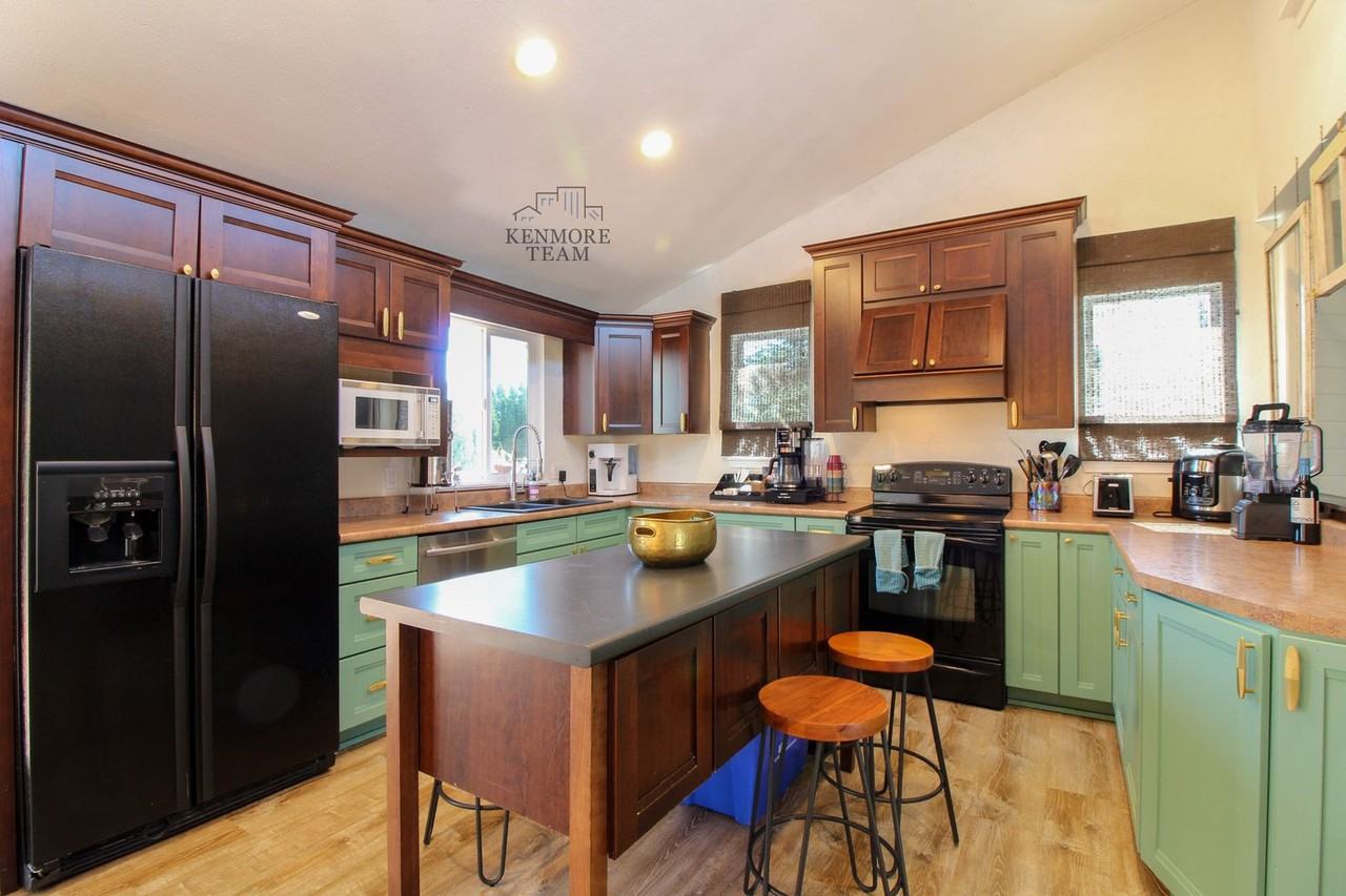 4201 S Vancouver St - Photo 3 of 39