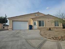 featured image of 3271 Kearsage Dr