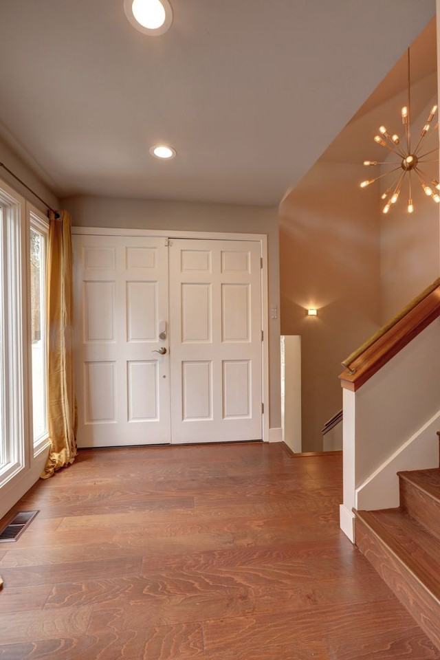 9360 Se 46th St - Photo 4 of 39