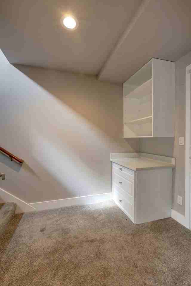 9360 Se 46th St - Photo 7 of 39