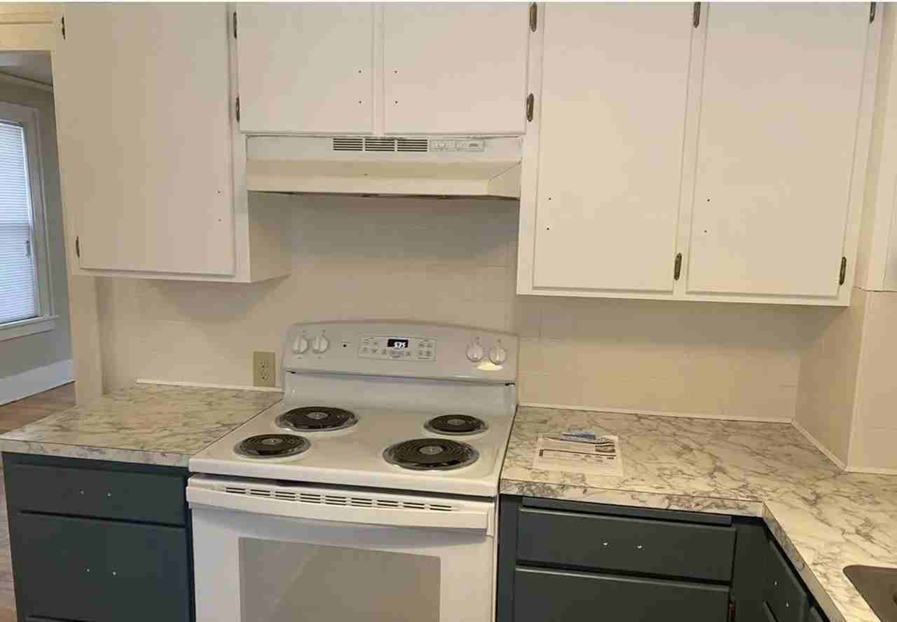 4918 California St - Photo 7 of 9