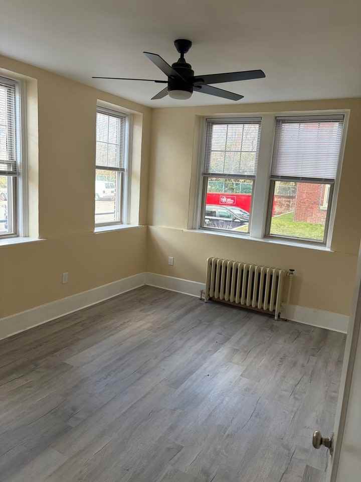 415 County Street - Photo 3 of 13