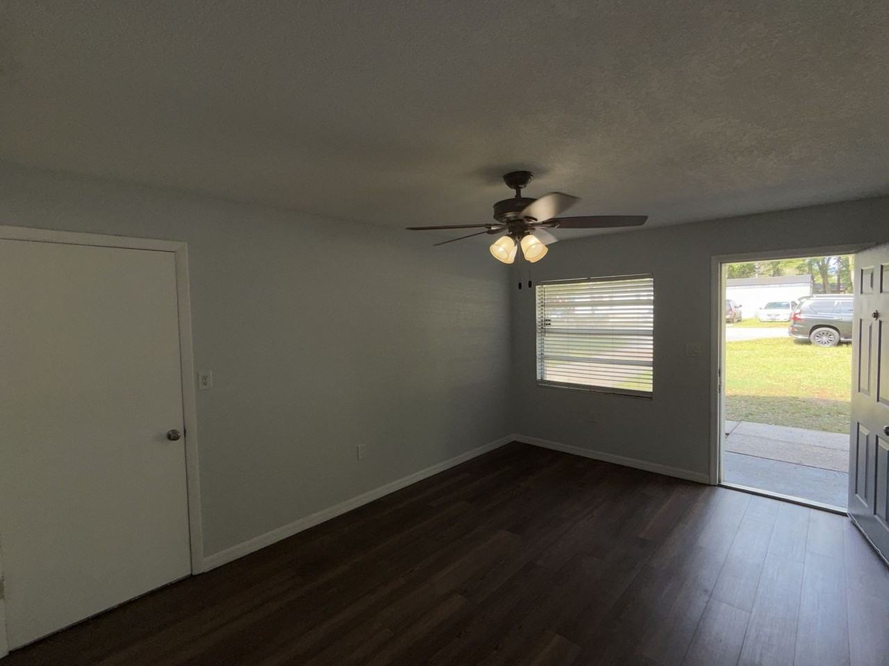 31822 Sybil Ave - Photo 3 of 21