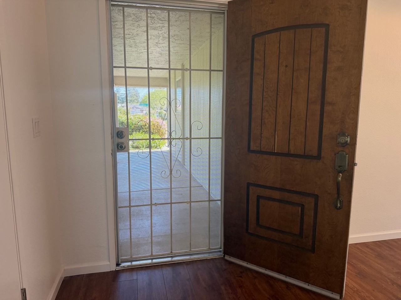 7213 Catamaran Dr - Photo 6 of 33