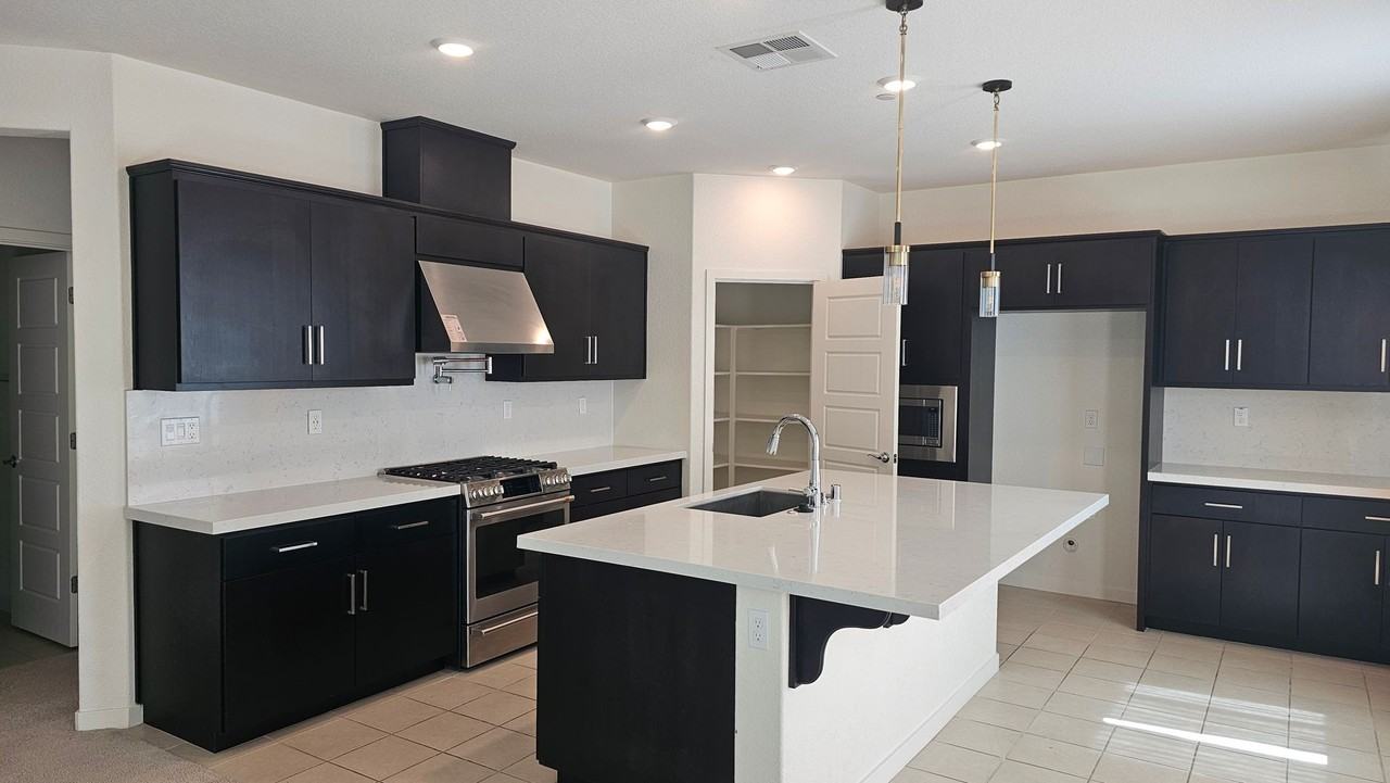 1317 Essence Ln - Photo 2 of 50