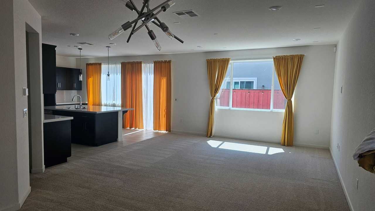 1317 Essence Ln - Photo 5 of 50